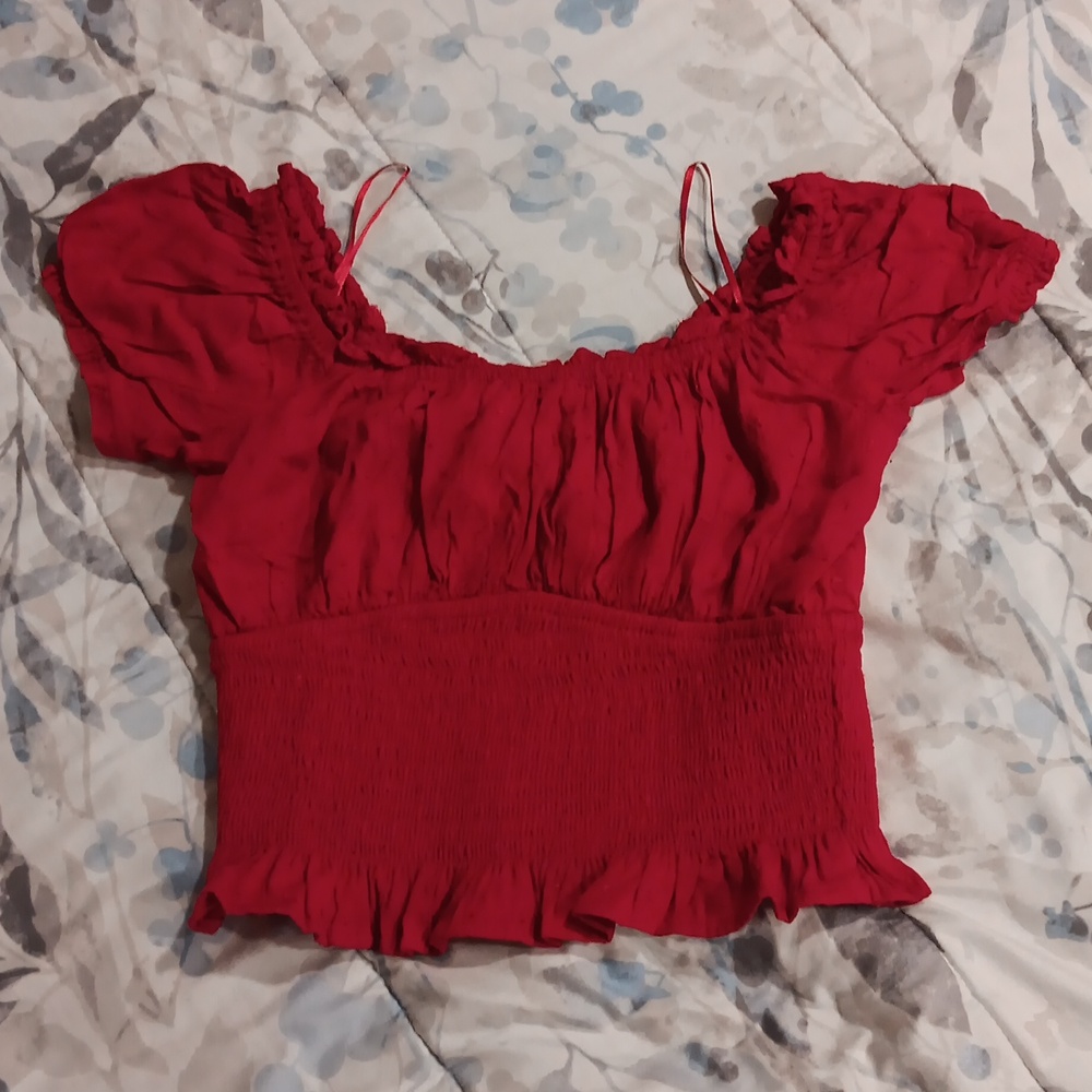 Red Hollister Frilly Cropped Top Size Medium